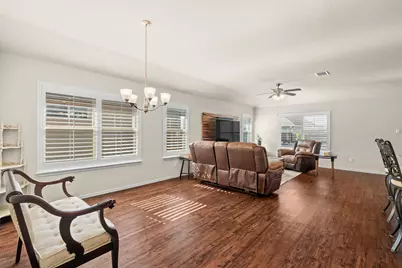 188 Beth Ann Loop, Taylor, TX 76574 - Photo 17