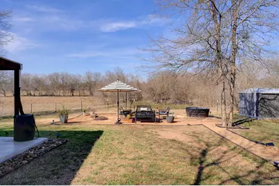 739 Pear Street, Lockhart, TX 78644 - Photo 29