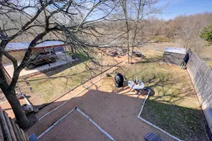 739 Pear St, Lockhart, TX 78644 - Photo 25