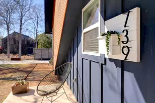 739 Pear St, Lockhart, TX 78644 - Photo 5