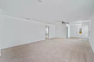 3940 Prairie Crk, New Braunfels, TX 78132 - Photo 7