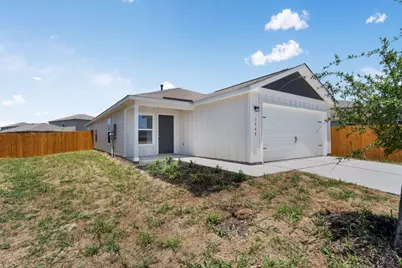 3940 Prairie Creek, New Braunfels, TX 78132 - Photo 3