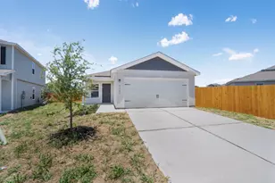 3940 Prairie Crk, New Braunfels, TX 78132 - Photo 1
