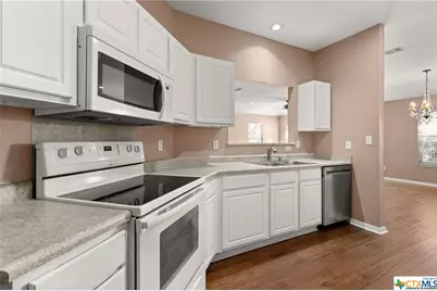 1623 Anna Lee Drive, New Braunfels, TX 78130 - Photo 3