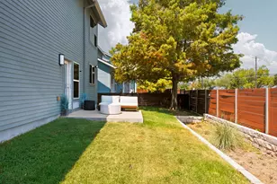 301 W Stassney Ln, Austin, TX 78745 - Photo 7