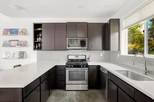 301 W Stassney Ln, Austin, TX 78745 - Photo 3