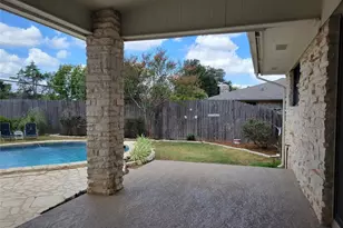 2008 Meadow Brook Dr, Round Rock, TX 78664 - Photo 13