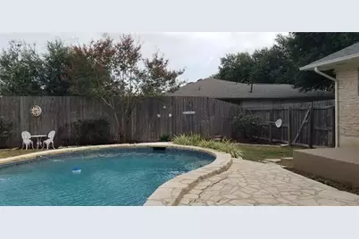 2008 Meadow Brook Drive, Round Rock, TX 78664 - Photo 17