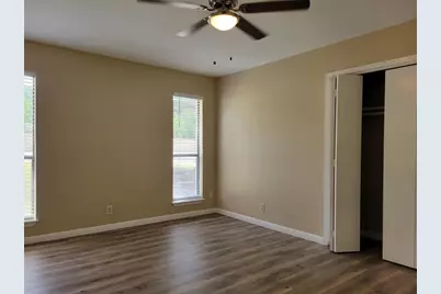 2008 Meadow Brook Drive, Round Rock, TX 78664 - Photo 9