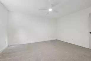 8214 Kearsarge Dr, Austin, TX 78745 - Photo 25