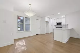 8214 Kearsarge Dr, Austin, TX 78745 - Photo 15