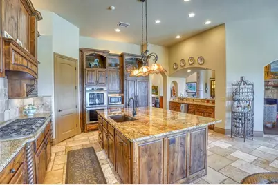 143 Westgate Loop Loop, Horseshoe Bay, TX 78657 - Photo 5