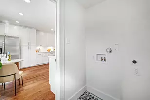 905 E 55th 1/2 St, Austin, TX 78751 - Photo 17