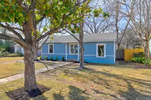 905 E 55th 1/2 St, Austin, TX 78751 - Photo 3