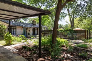 4201 Wilshire Pkwy, Austin, TX 78722 - Photo 3