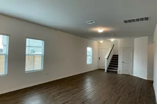 10413 Premier Park St, Austin, TX 78747 - Photo 11