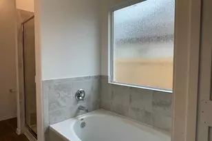 10413 Premier Park St, Austin, TX 78747 - Photo 13