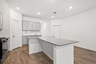 3808 Ignacio Dr, Austin, TX 78744 - Photo 9