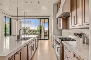 3701 Eastledge Dr, Austin, TX 78731 - Photo 13