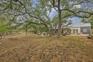 188 Broken Lance Dr, Dripping Springs, TX 78620 - Photo 31