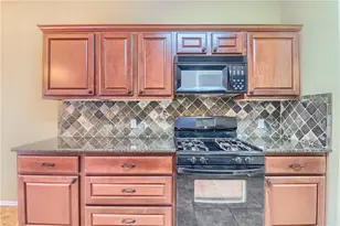 3592 Rock Shelf Ln, Round Rock, TX 78681 - Photo 7