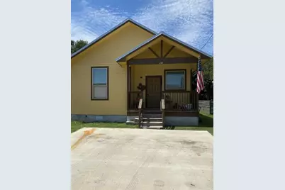 1013 Fir Lane, Lockhart, TX 78644 - Photo 1