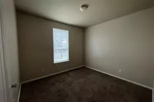 1013 Fir Ln, Lockhart, TX 78644 - Photo 7