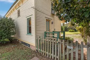 705 Buttonwood St, Bastrop, TX 78602 - Photo 3