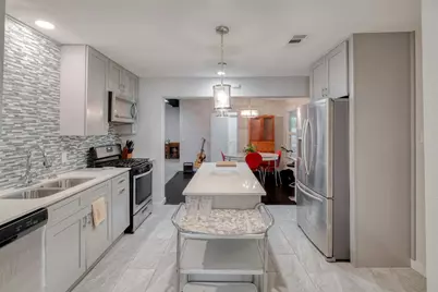 5502 Burgundy Drive, Austin, TX 78724 - Photo 7