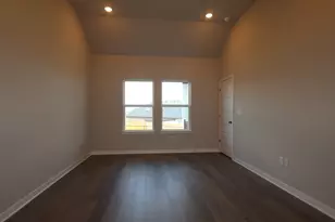 4620 Lava Is Dr, Austin, TX 78747 - Photo 9