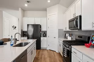 405 Mountain Sky Bnd, Leander, TX 78641 - Photo 15