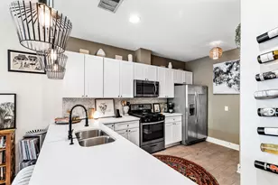 908 Nueces St, Austin, TX 78701 - Photo 17