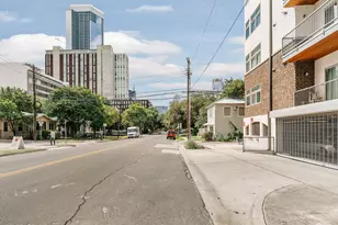 908 Nueces St, Austin, TX 78701 - Photo 35