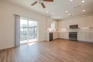 4802 Congress Ave S, Austin, TX 78745 - Photo 29