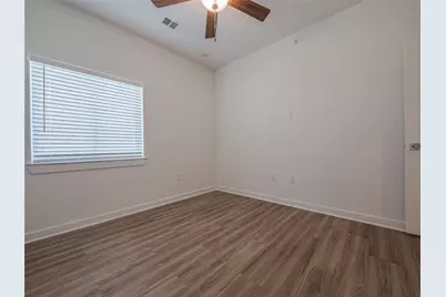 4802 Congress Avenue S #515, Austin, TX 78745 - Photo 21