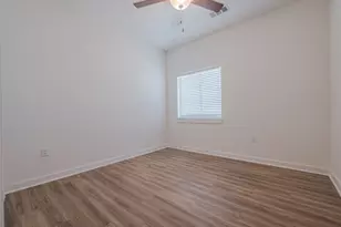 4802 Congress Ave S, Austin, TX 78745 - Photo 19