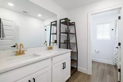 [Address not provided], Hutto, TX 78634 - Photo 25