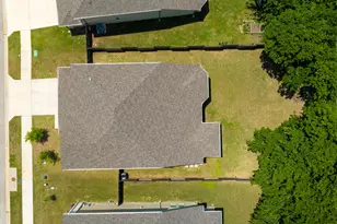 [Address not provided], Hutto, TX 78634 - Photo 37