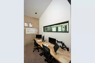 303 Navasota Street, Austin, TX 78702 - Photo 15