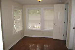 2106 W 7th St, Austin, TX 78703 - Photo 5
