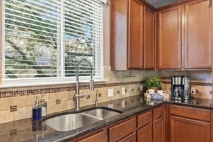 561 Stone View Trail, Austin, TX 78737 - Photo 9