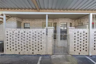8415 Fredericksburg Rd, San Antonio, TX 78229 - Photo 25