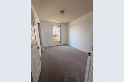 10204 Pinnacle Crest Loop, Austin, TX 78747 - Photo 7
