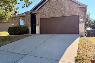 10204 Pinnacle Crest Loop, Austin, TX 78747 - Photo 5