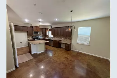 841 Scenic Circle, Dripping Springs, TX 78620 - Photo 5