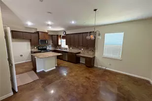 841 Scenic Cir, Dripping Springs, TX 78620 - Photo 5