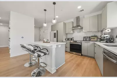 2500 Longview Street #300, Austin, TX 78705 - Photo 5