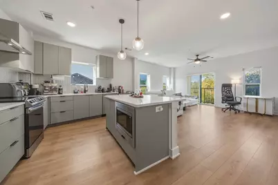2500 Longview Street #300, Austin, TX 78705 - Photo 1