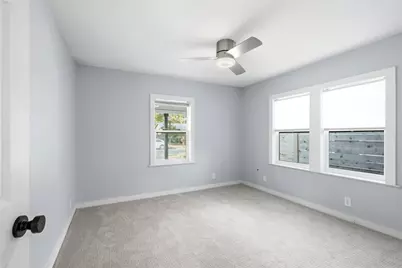 905 E 53rd Street, Austin, TX 78751 - Photo 23