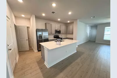 109 Corn Lane, Hutto, TX 78634 - Photo 5